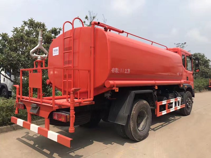 12噸(12方)東風(fēng)T3綠化灑水車價格2