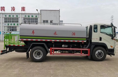 12噸灑水車價格表_國六大運祥龍13方綠化灑水車廠家價格3